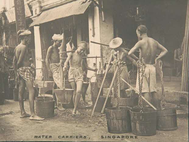 Water carriers in Singapore, late 19th century, NMS 1994-04825. Courtesy of National Museum of Singapore.